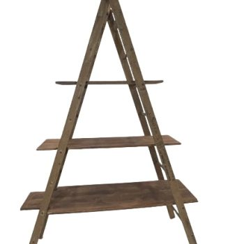 echelle en bois avec plateaux