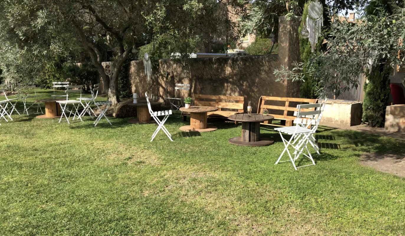 Pink Event Location Inspiration Champetre Chic (4)