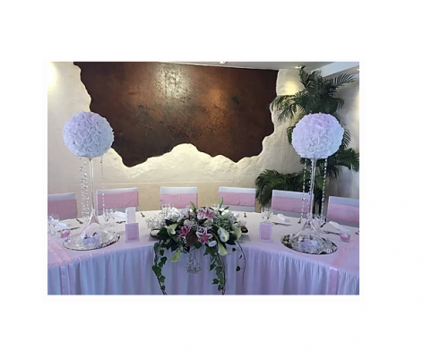 Location Pack martini sur miroir avec boule de rose
