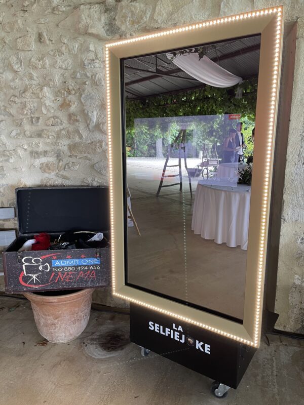 mariage c&a juin 2021 domaine de buzarens decoration location pink event herault (8)