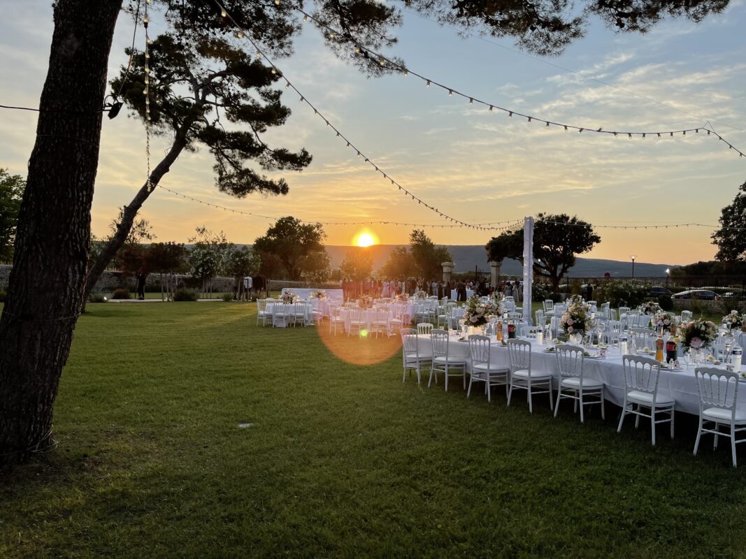 mariage l&a mas neuf mariage decoration location pink event wedding day (19)