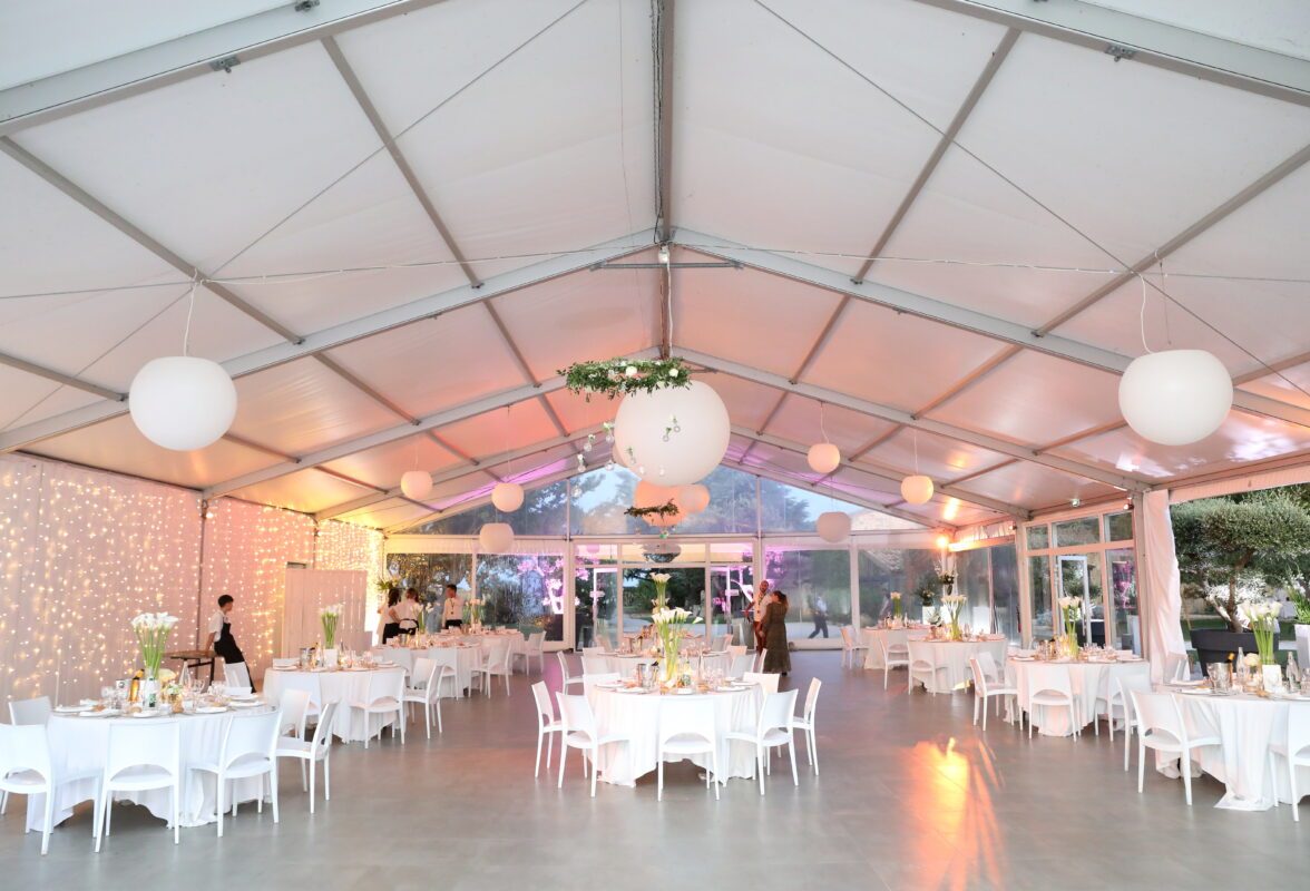 mariage a & j domaine des moures decoration pink event location mobilier (10)