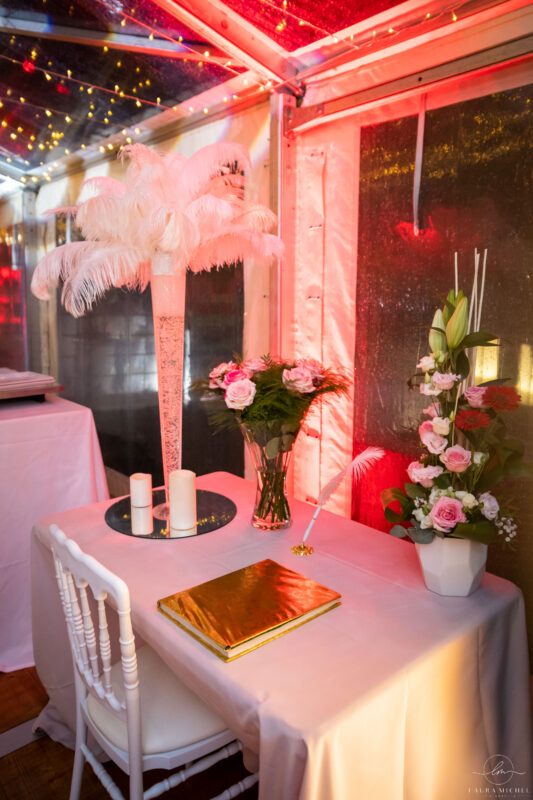 livre d or souvenir mobilier chaise table