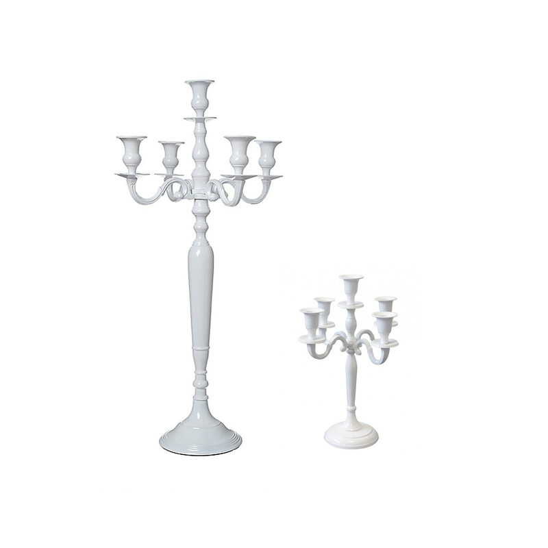 Chandelier laqué blanc, en location chez Pink Event