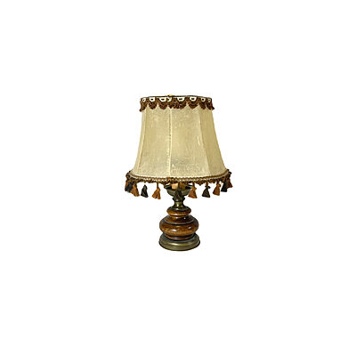 Location Lampe avec abat jour vintage